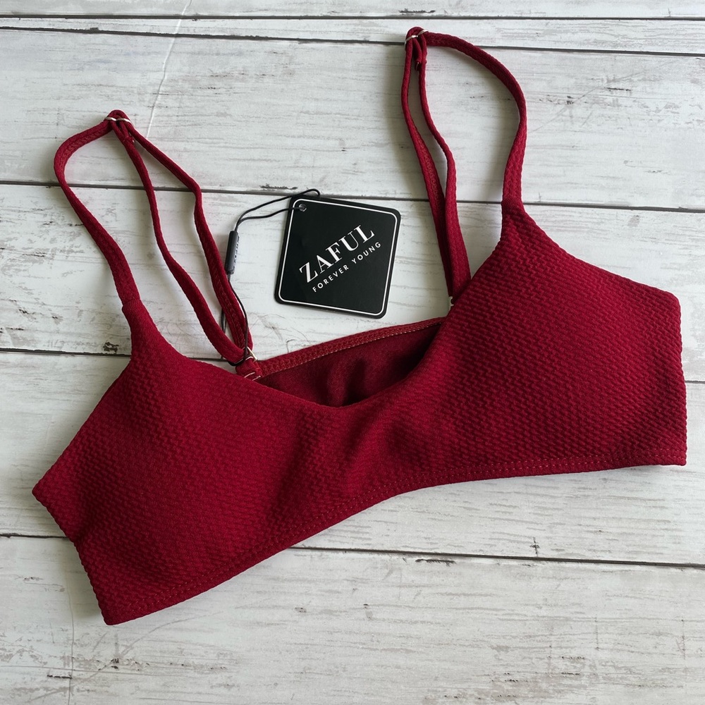Women’s Red Zaful Padded Bikini Swimsuit Top with Adjustable Straps Sz S NWT
